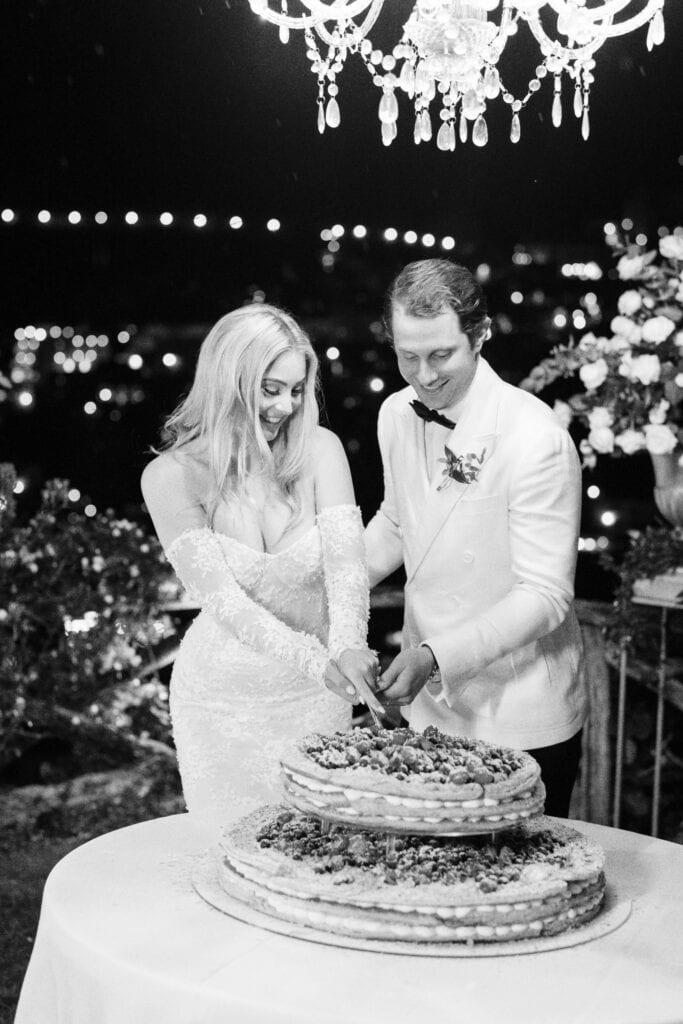  traditional Italian millefoglie wedding cake 